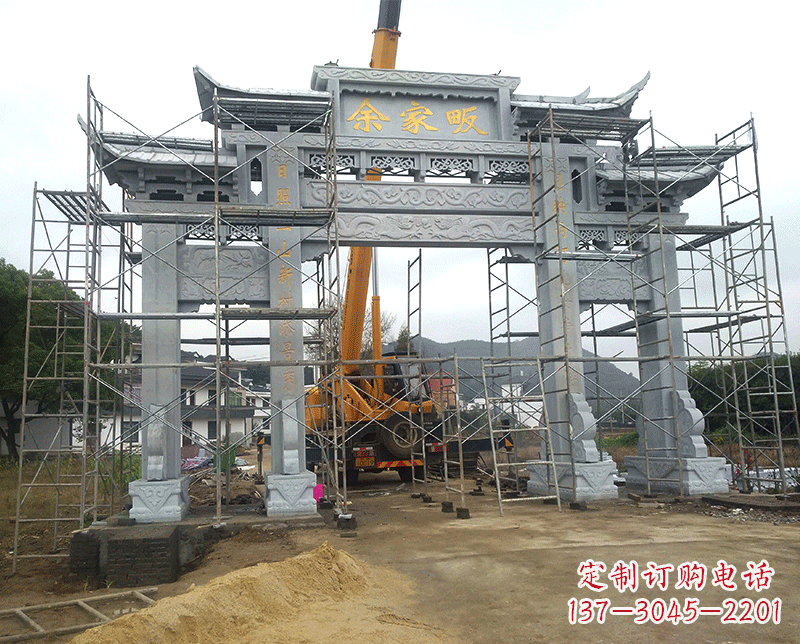 泉州祠堂石雕牌坊