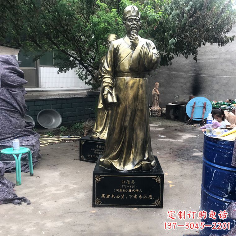 泉州白居易仿铜雕像经典中国古代诗人的艺术再现