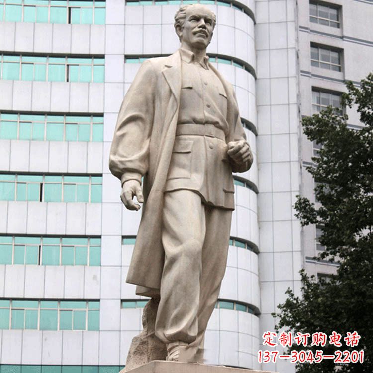 泉州“白求恩名医纪念雕塑”