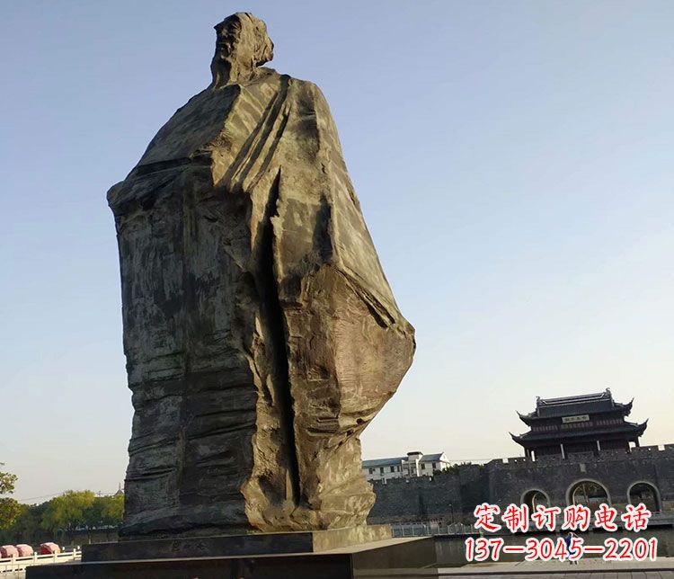 泉州北宋文学家范仲淹石雕