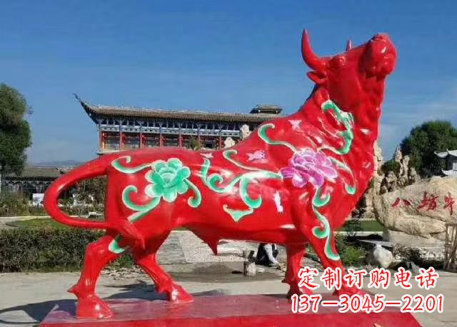 泉州玻璃钢红牛雕塑