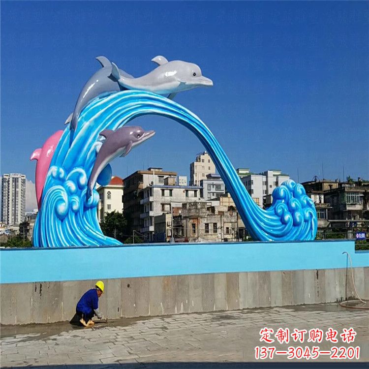 泉州玻璃钢大型海豚雕塑游泳馆游乐场的精彩缤纷
