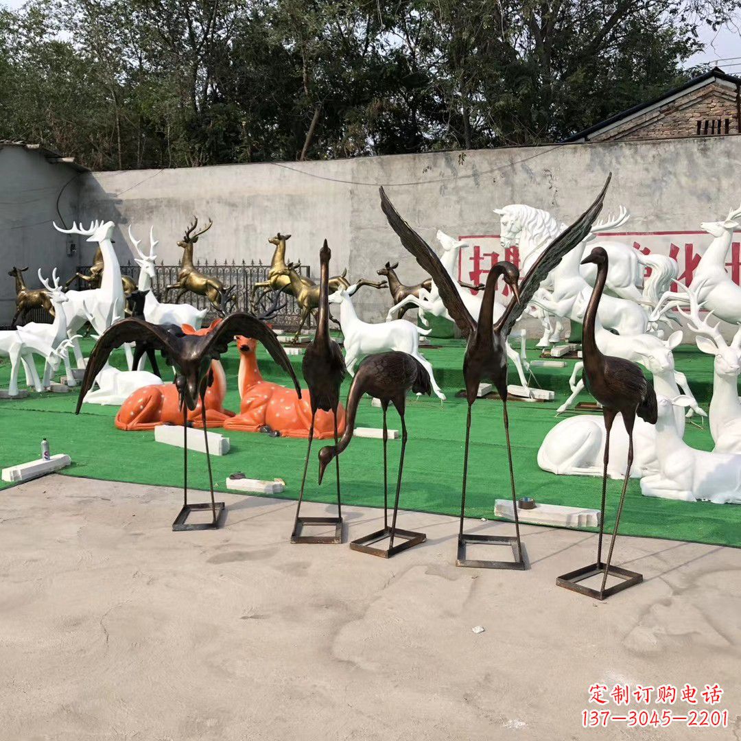 泉州仙鹤玻璃钢雕塑精致美丽的艺术品