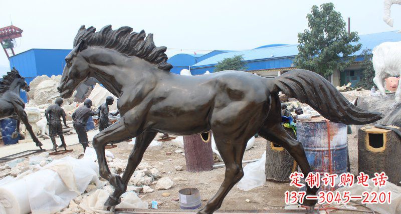 泉州玻璃钢仿铜马广场动物雕塑精美雕塑装点繁华城市