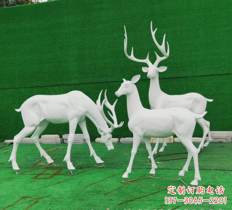 泉州玻璃钢鹿群雕塑