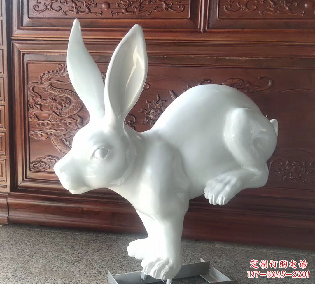泉州玻璃钢制作的生肖雕塑