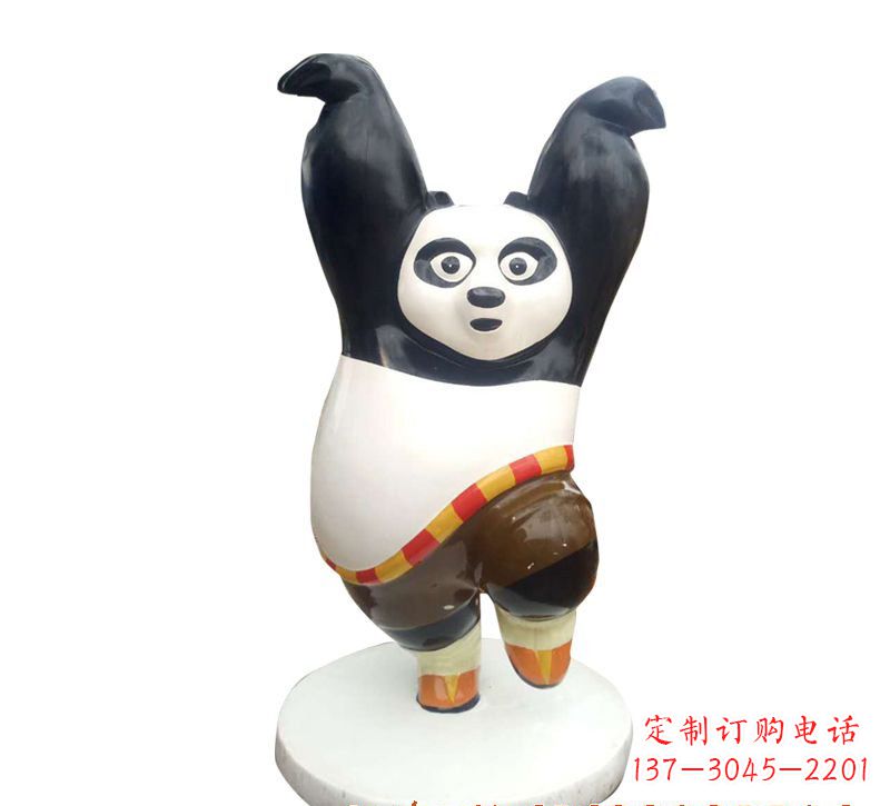 泉州玻璃钢制熊猫雕塑精致细腻的艺术品