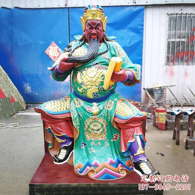 泉州关圣雕塑玻璃钢彩绘之美