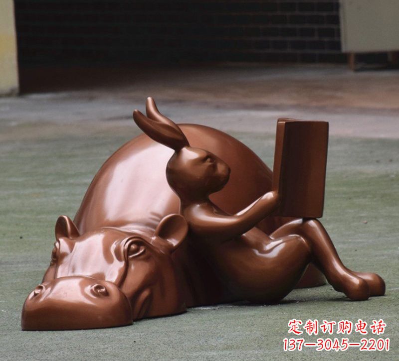 泉州玻璃钢河马雕塑——给环境添彩