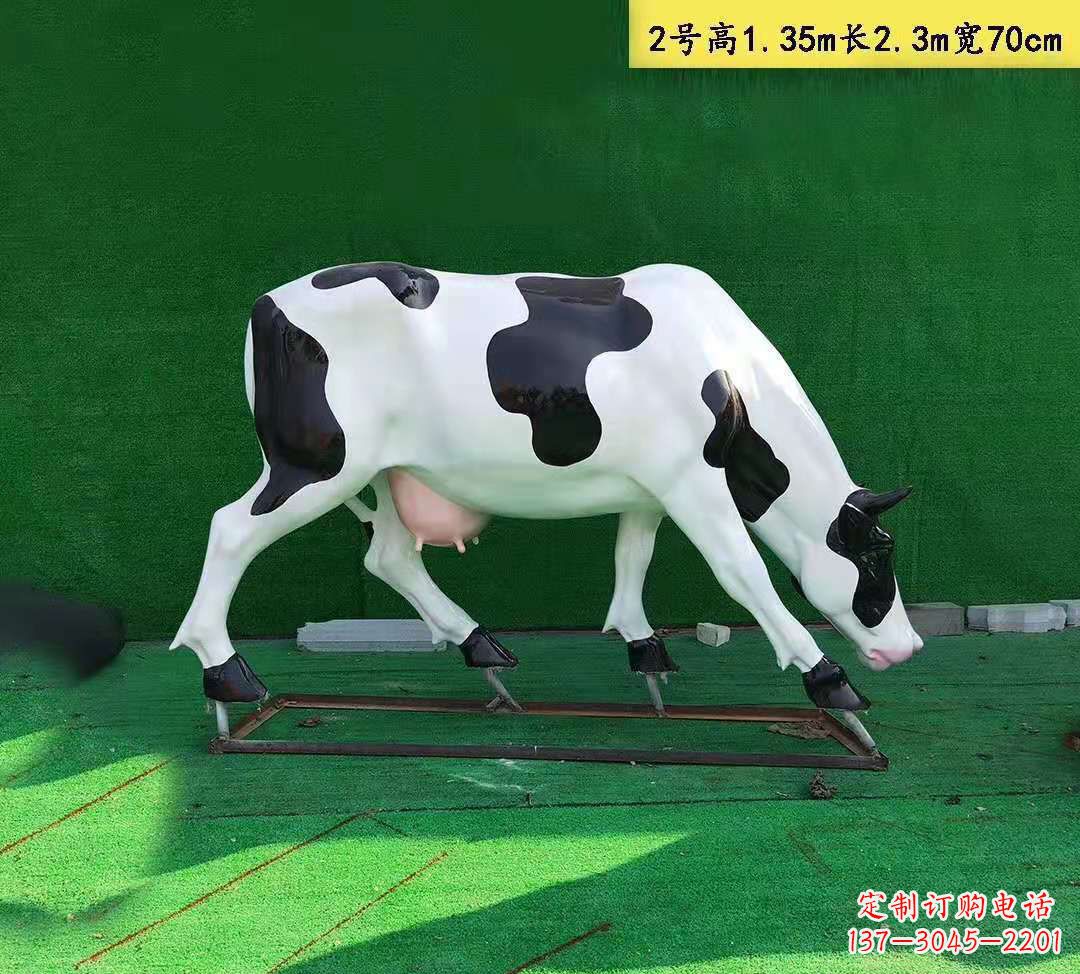 泉州玻璃钢花牛雕塑园林农场动物雕塑