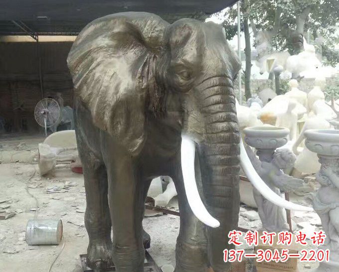 泉州玻璃钢门口大象雕塑