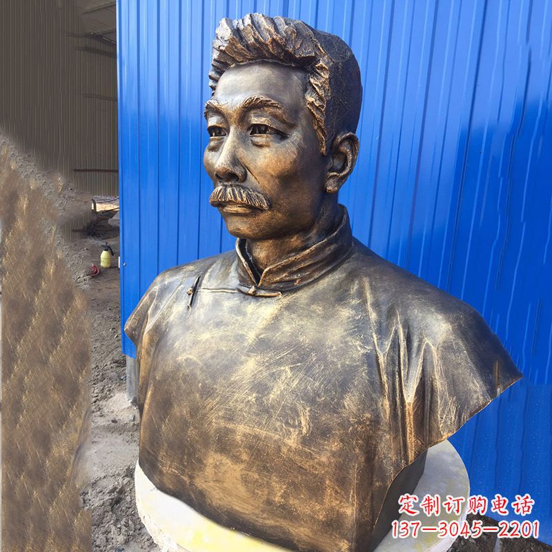 泉州鲁迅雕塑传承伟大的文学遗产