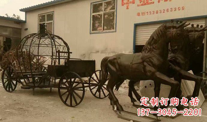 泉州玻璃钢欧式马车雕塑