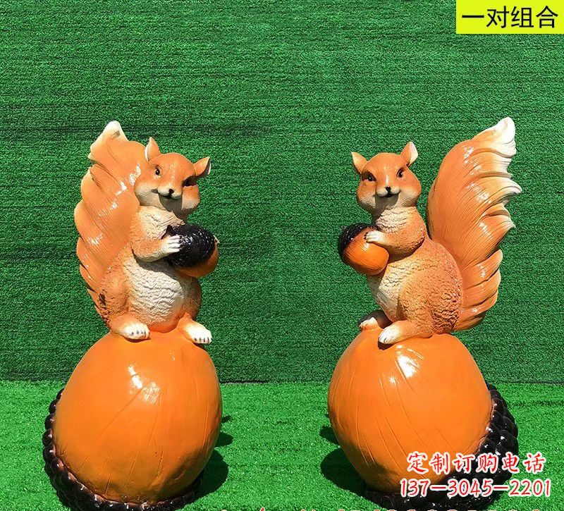泉州玻璃钢松鼠雕塑艺术精品