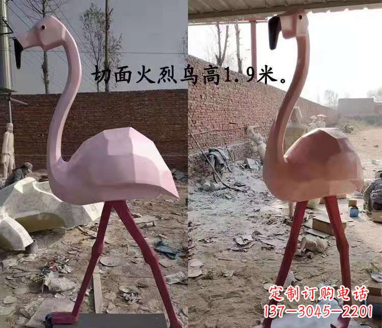 泉州玻璃钢仙鹤雕塑——灵动的艺术美学