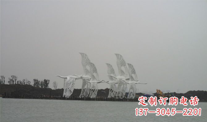 泉州不锈钢白鹭动物雕塑美丽的艺术作品