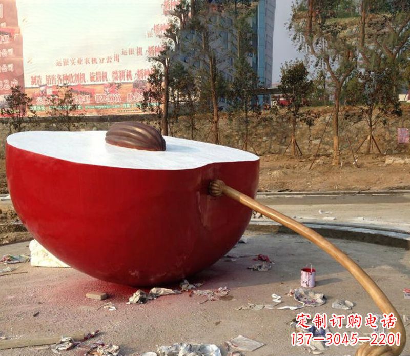 泉州不锈钢半块苹果雕塑