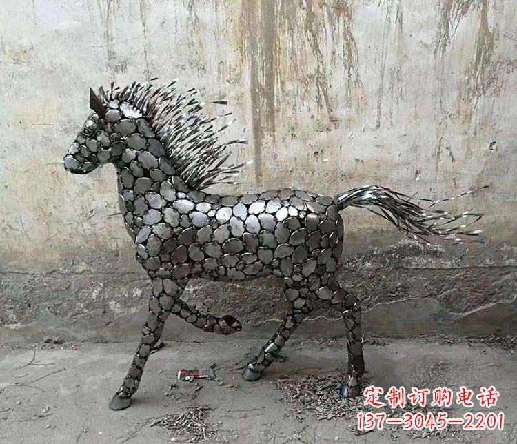 泉州不锈钢奔马雕塑艺术与自由的象征