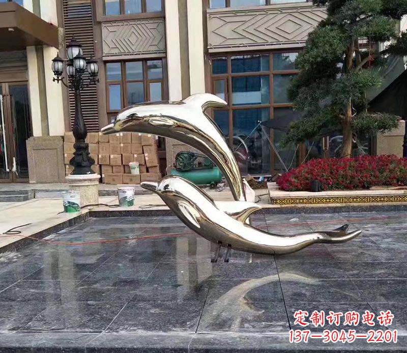 泉州不锈钢别墅海豚装饰雕塑