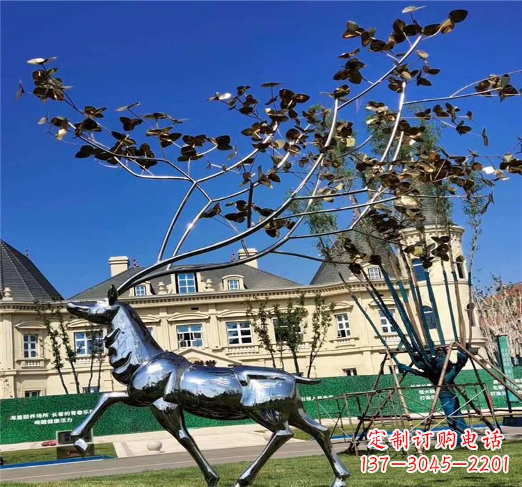 泉州不锈钢梅花鹿雕塑精美而又经久不衰