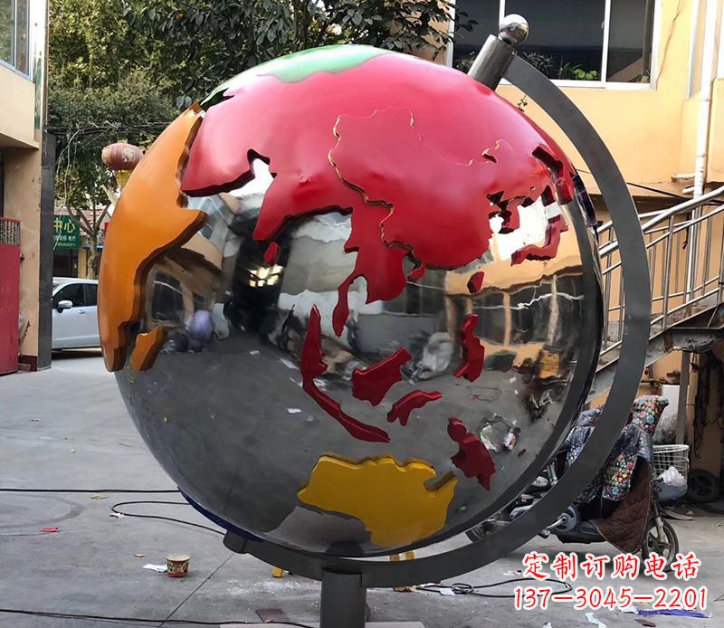 泉州不锈钢彩绘地球仪雕塑