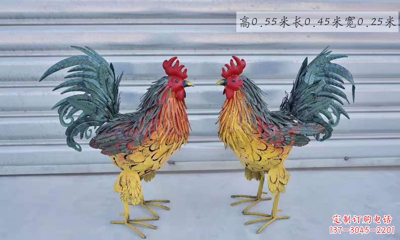 泉州不锈钢彩绘公鸡雕塑——景观雕塑的精彩绽放