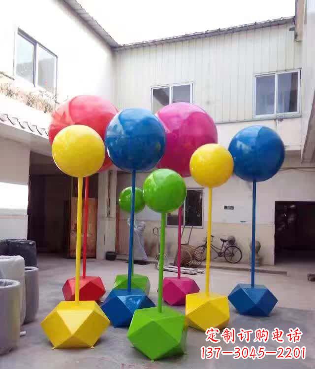泉州不锈钢彩色气球雕塑艺术的绚丽缤纷