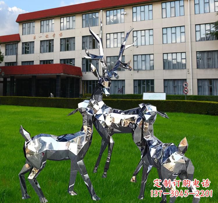 泉州不锈钢草坪麋鹿雕塑
