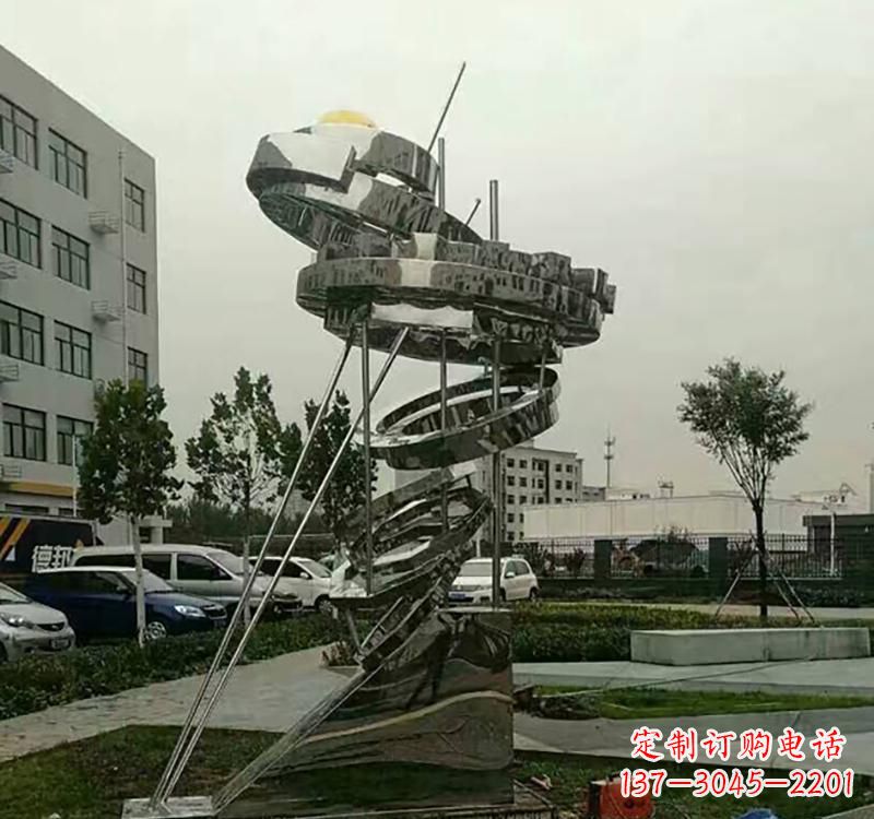 泉州不锈钢戒指雕塑——点缀城市美景