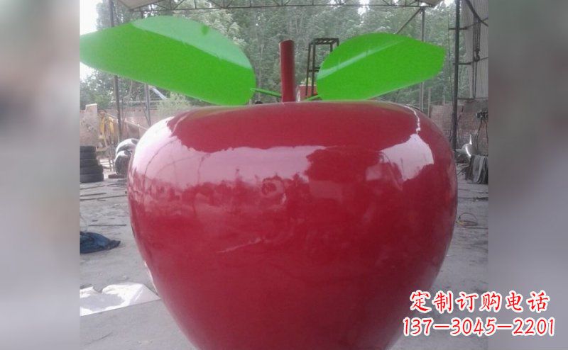 泉州不锈钢苹果雕塑描绘出美丽的景观