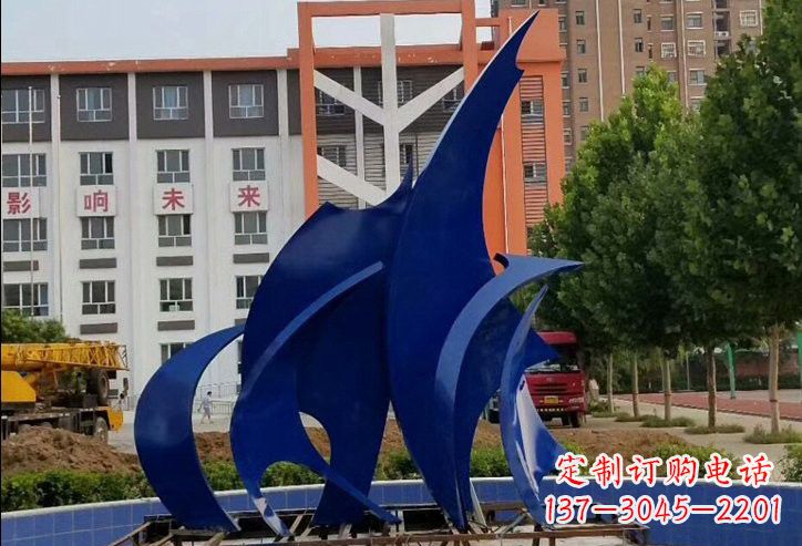 泉州不锈钢船帆雕塑象征着自由和希望