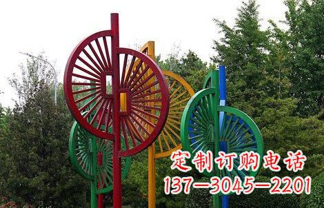 泉州不锈钢风车雕塑——动态美的艺术结晶