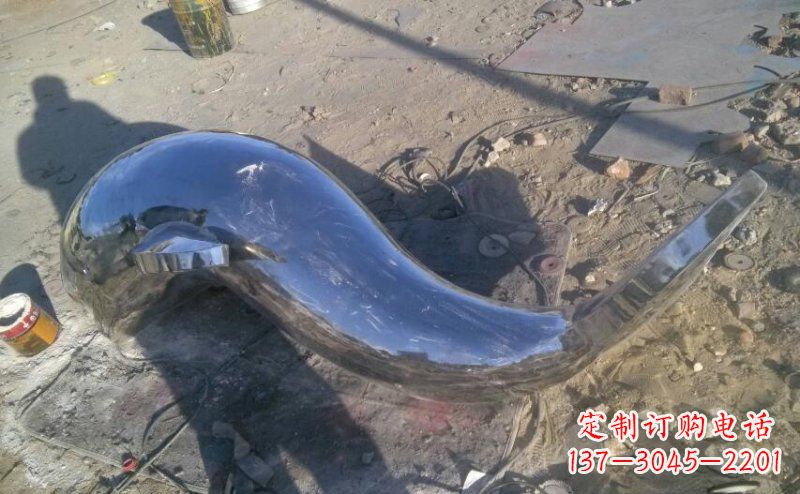 泉州不锈钢海豚雕塑展示优雅美丽
