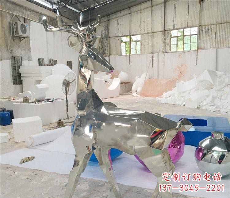 泉州不锈钢梅花鹿雕塑