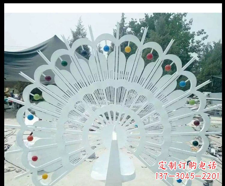 泉州精美不锈钢孔雀雕塑