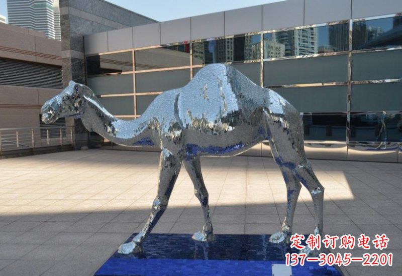 泉州不锈钢骆驼雕塑