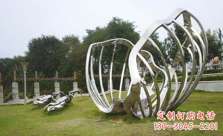 泉州不锈钢抽象螃蟹贝壳雕塑