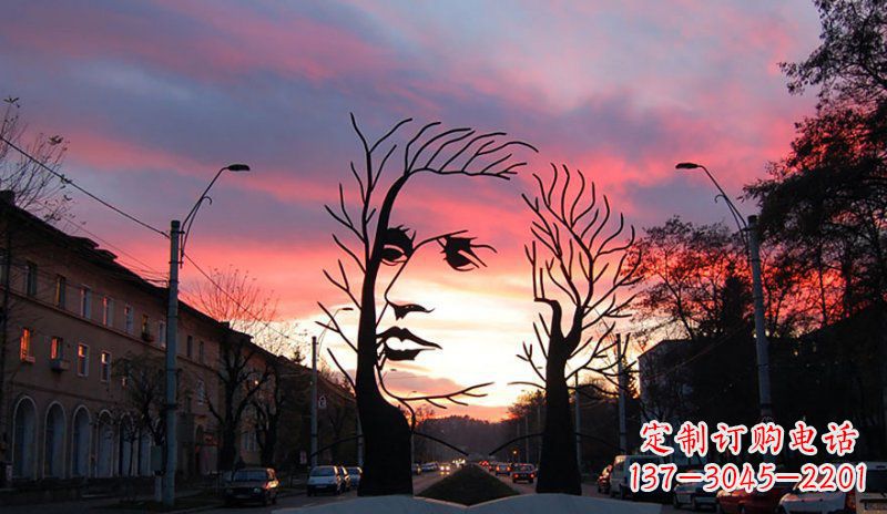 泉州不锈钢人头雕塑点缀街边景观