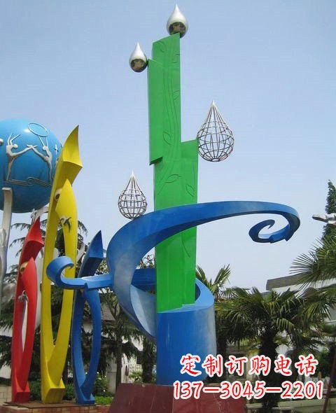泉州不锈钢抽象水滴和植物雕塑