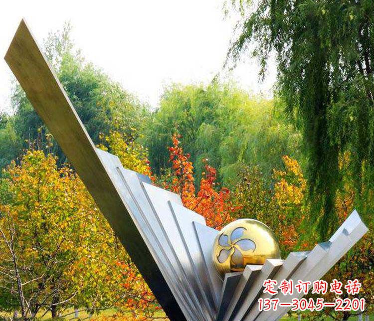 泉州不锈钢大型翅膀景观雕塑