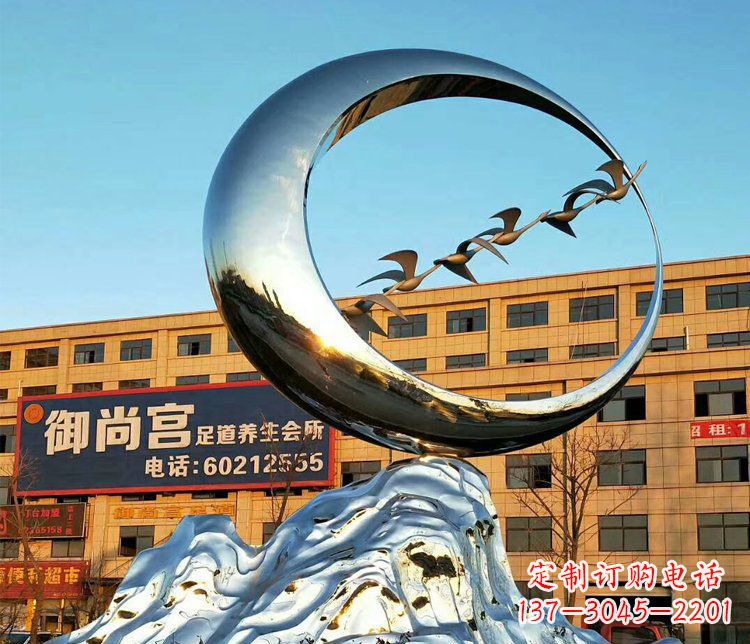 泉州不锈钢大雁雕塑精美的艺术之作