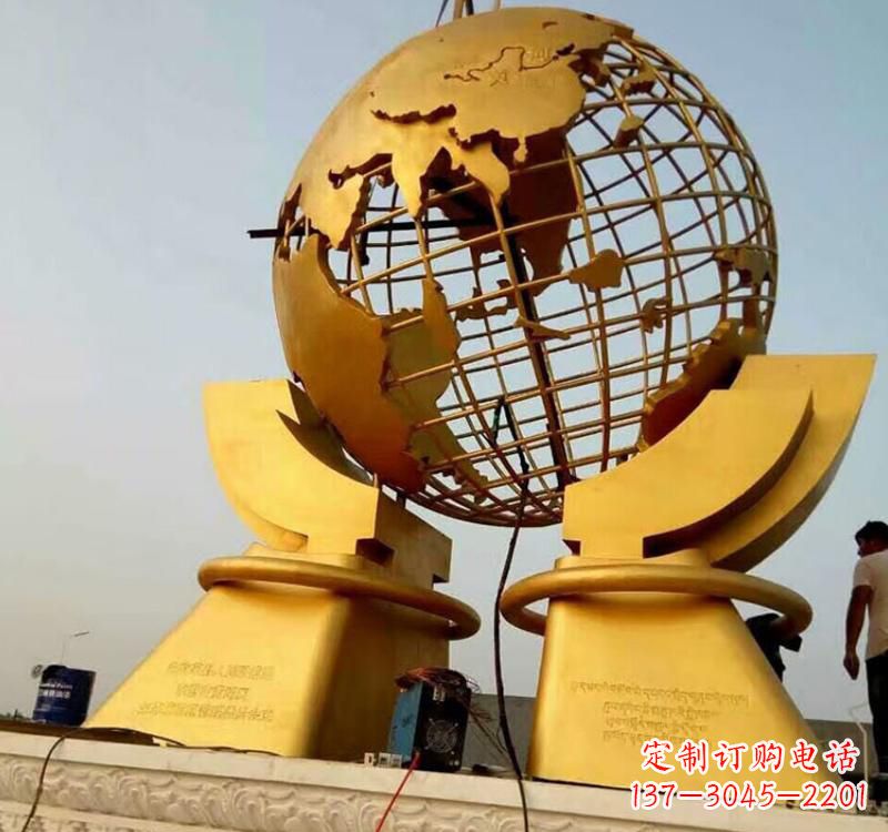 泉州不锈钢地球仪镂空雕塑以艺术展示地球的美