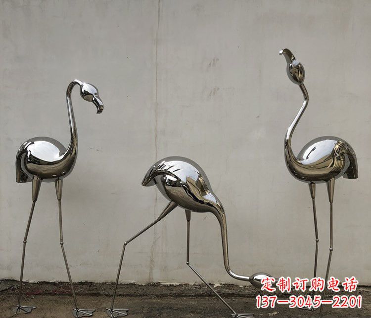 泉州不锈钢锻造的火烈鸟雕塑