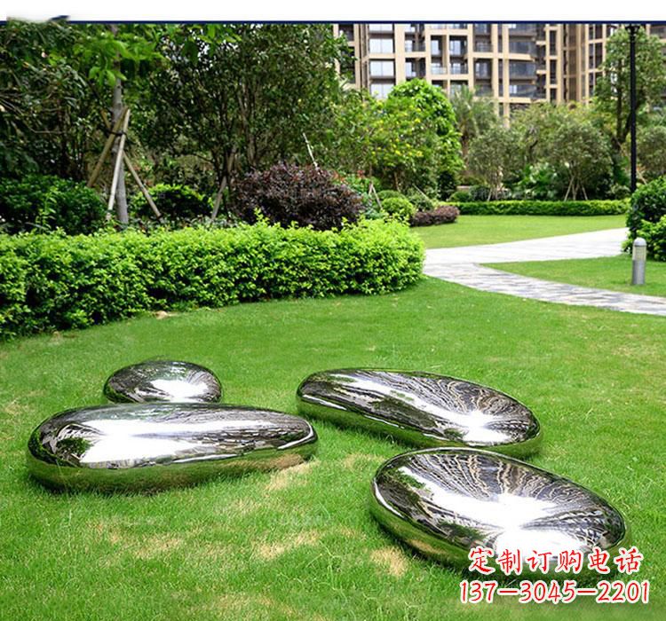 泉州不锈钢鹅卵石镜面雕塑