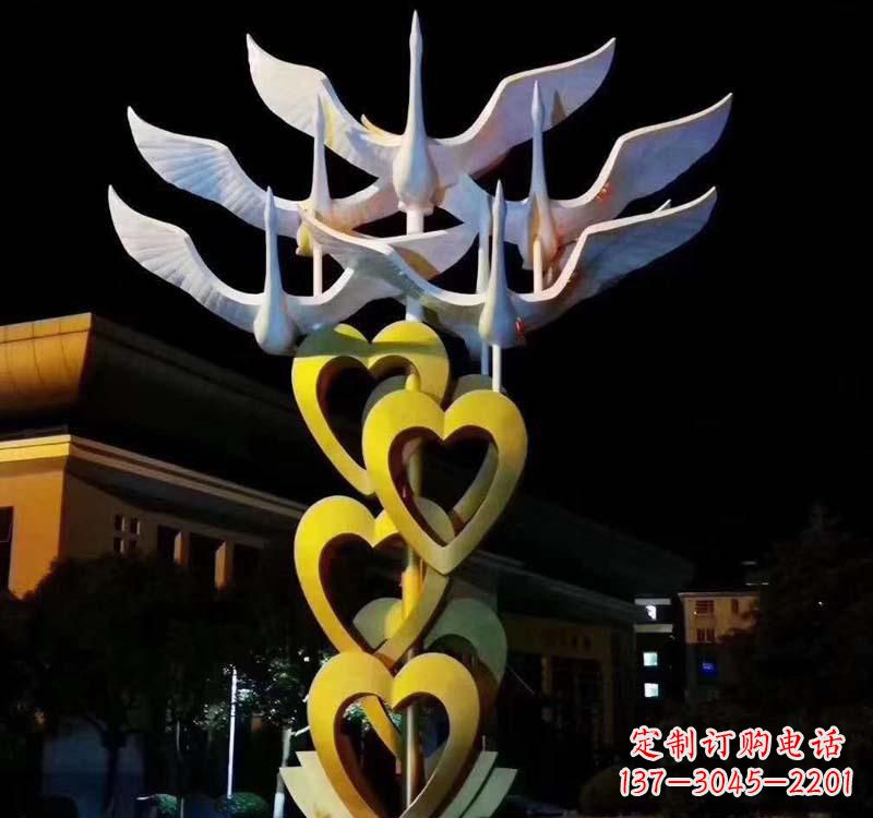 泉州不锈钢大雁雕塑象征着自由的翱翔