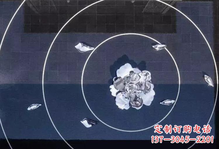 泉州不锈钢莲花雕塑——给公园增添一抹绚丽