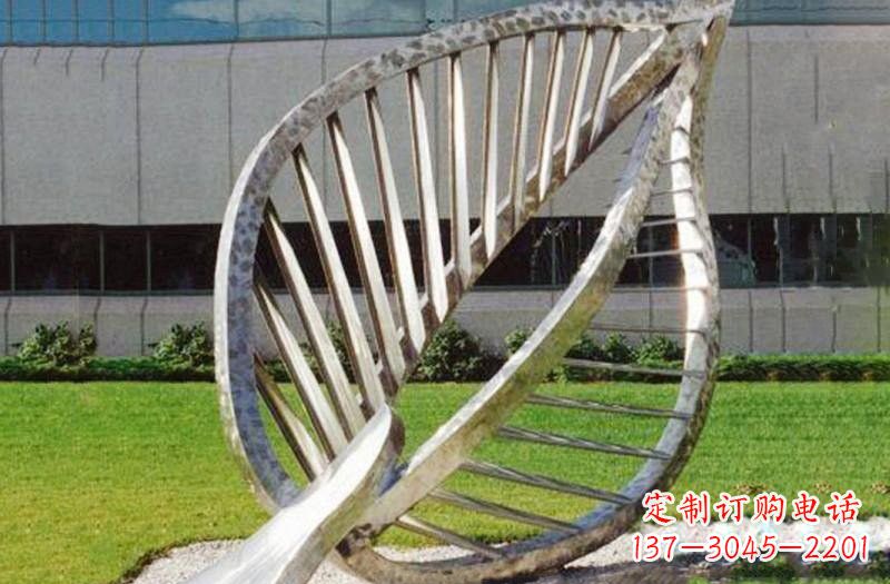 泉州不锈钢公园抽象镂空树叶雕塑