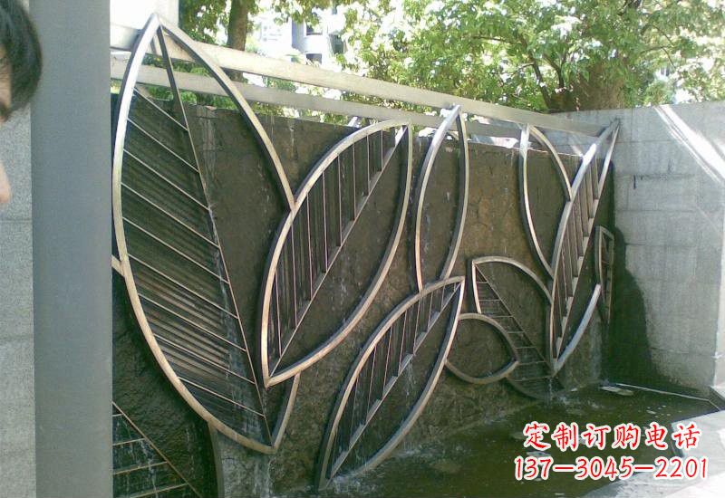 泉州不锈钢树叶雕塑——艺术与科技的完美结合
