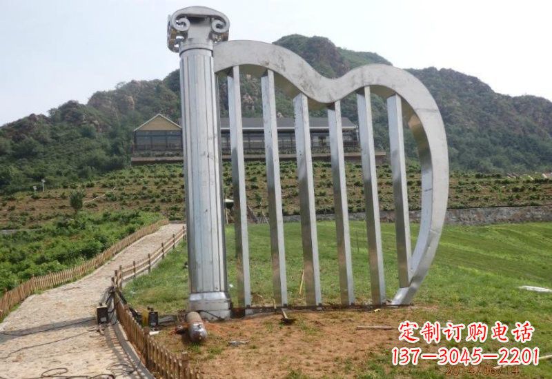 泉州不锈钢公园大型抽象竖琴雕塑