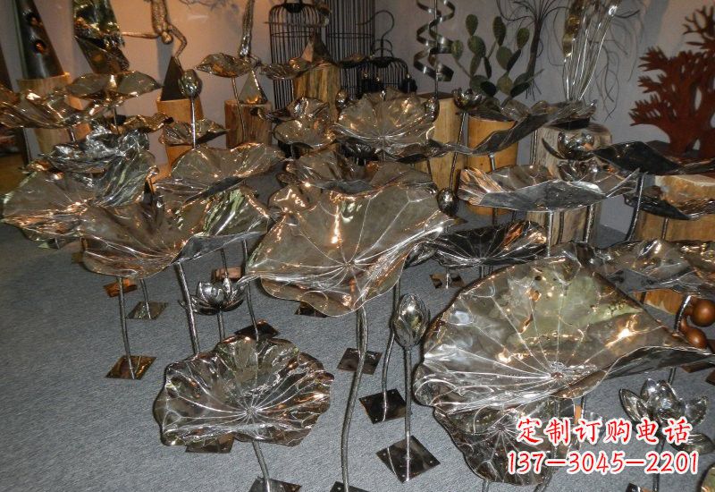 泉州不锈钢荷叶雕塑——缔造美丽公园
